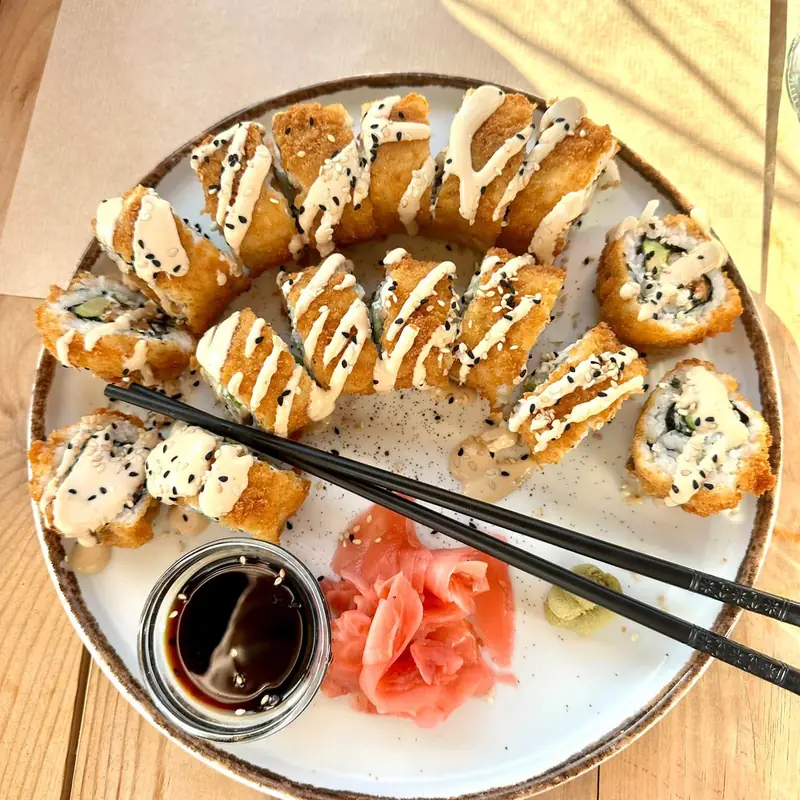 Tempura rolls with ginger and soy